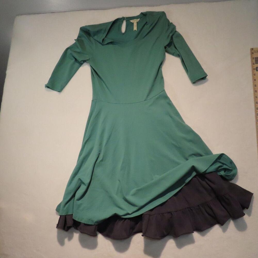 The Matilda Jane Joanna Gaines Green and Gray Ruffle Fit Flare Keyhole Dress in